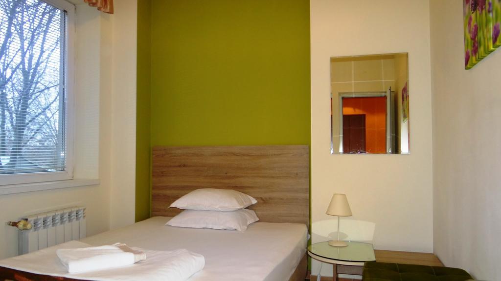 Guest Rooms Kom Sofia Bilik gambar